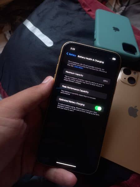 iphone xR 128/nonpta 7