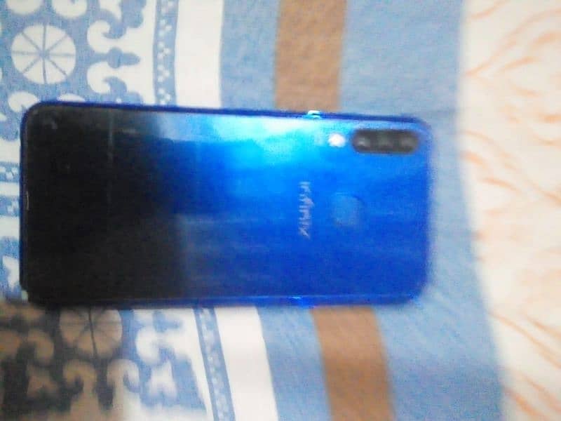 Infinix s4 6/64 0