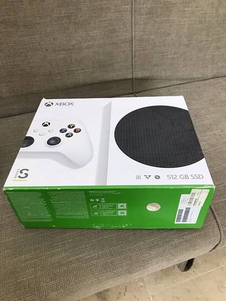Xbox Series S 6