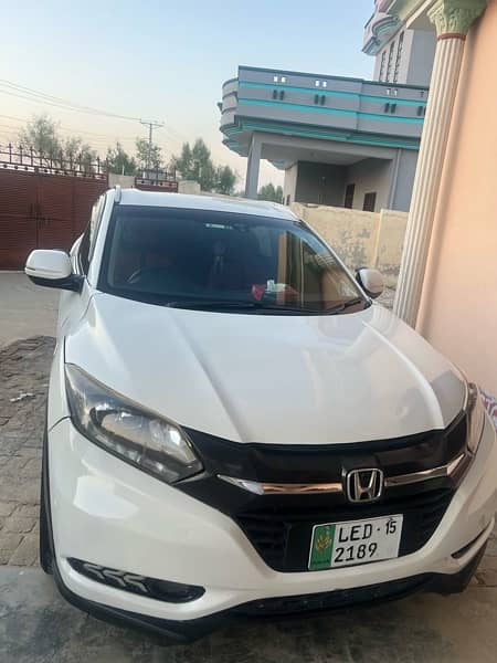 honda vezel 2015 import Lahore number hood condition 9