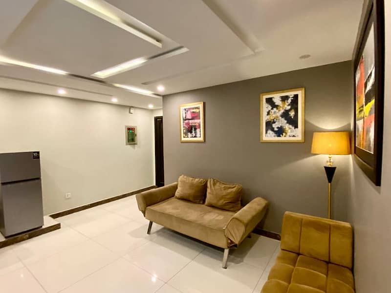 Beautifully designed 1 bedroom Apartment available on Per Day Rent 9