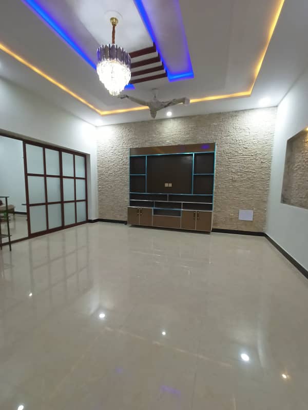 10 Marla house for rent in bahria enclave Islamabad 0