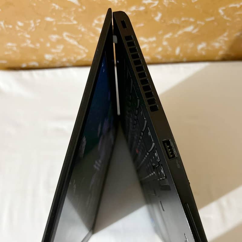 Lenovo ThinkPad T480s core i5/8th gen 4