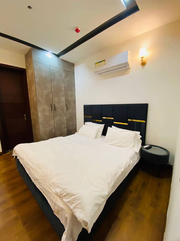 Par day short time furnished apartment available 1