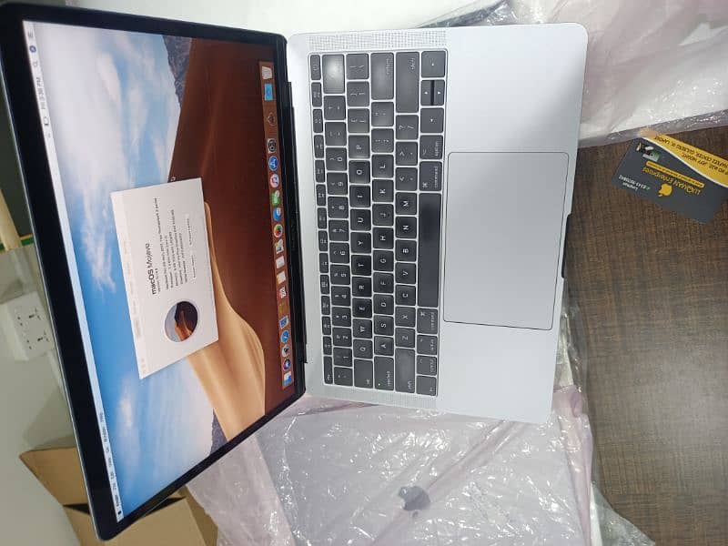 MACBOOK PRO 2017 13 INCH CORE I5 2.3 8GB RAM 128GB SSD 94 CYCLE USED 2