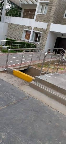 steel stairs railing 1