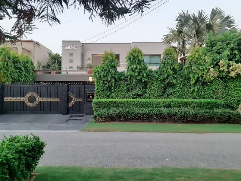 1 KANAL FULLY FURNISHED HOUSE AVAILABLE FOR SALE IN DHA PHASE 5 11