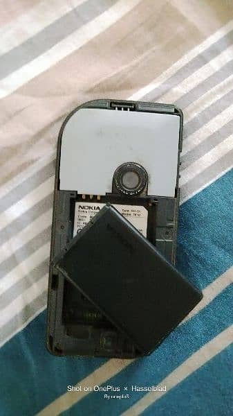 Nokia 7610 3