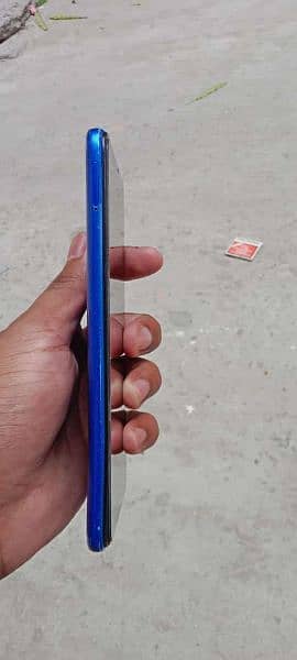 redmi 9A hai {2/32} 10/10 condition 4