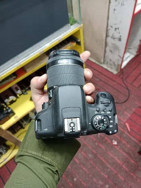 Canon 750d camera with 2 lens 18 55 stm and 70 300mm 3