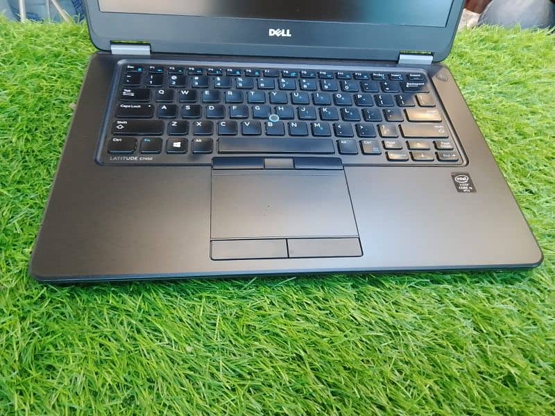 Dell Laptop Core i5, Slim, Lightweight 3