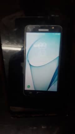 Samsung j7 in good  condition