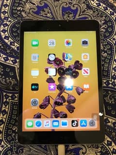 Apple tablet mini 2