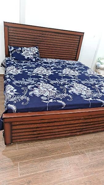 New Wooden Double Bed with mattress 0
