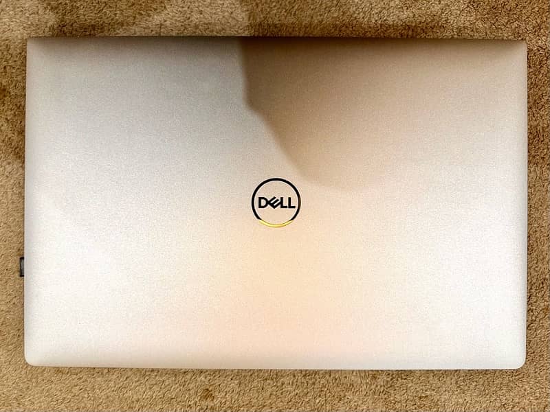 DELL XPS 15 7590 6