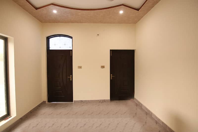 10 Marla House Available For Rent At Khayaban Colony 3 Medina Town 5