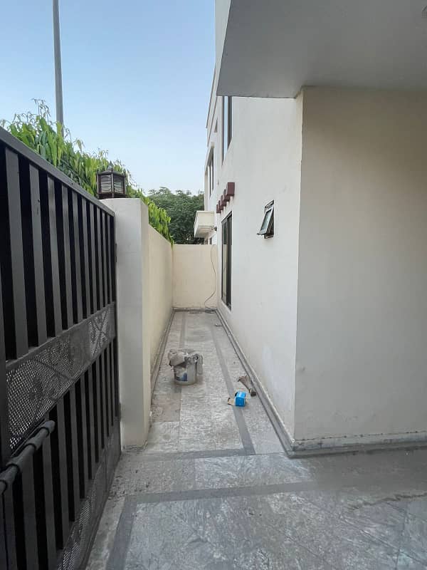 BEST OPPORTUNITY TO BUY 5 MARLA HOUSE IN BAHRIA TOWN IN LOW BUDGET 14