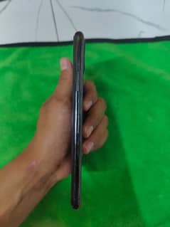 iphone 11 pro max (PTA Dual Sim)