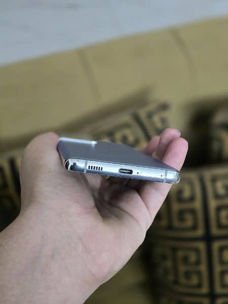 Samsung Galaxy S21 Ultra 4