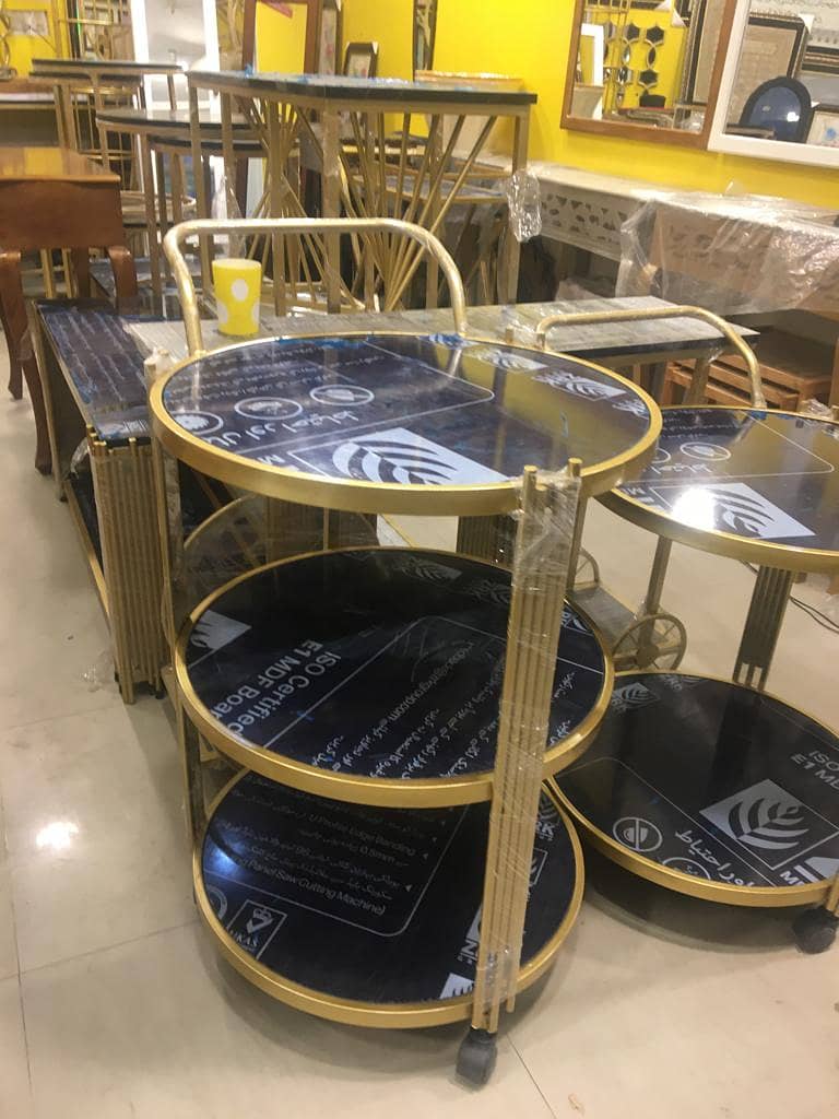 Coffee Table & Center Tables 18