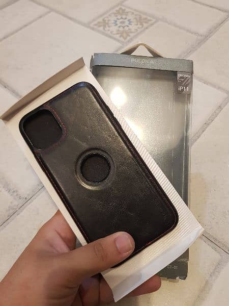 iPhone 11 Original Puloka Leather Case 2