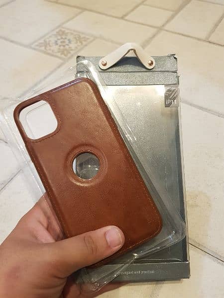 iPhone 11 Original Puloka Leather Case 9