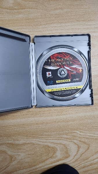 Heavenly Sword - Playstation 3 (PS3) Video Game (Pre-Owned) 1