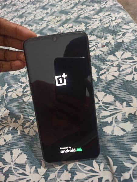 OnePlus 6T  8/128 good condition 03052727462 3