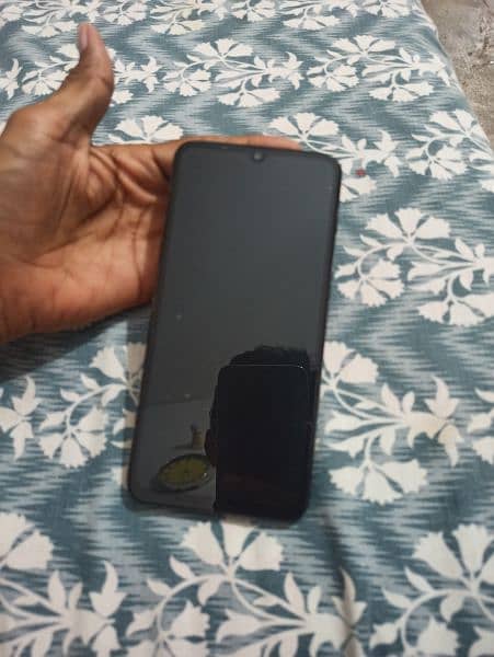 OnePlus 6T  8/128 good condition 03052727462 7