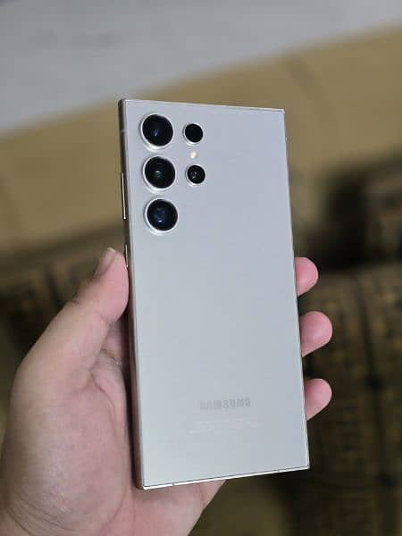 Samsung Galaxy S24 Ultra 12/256 5