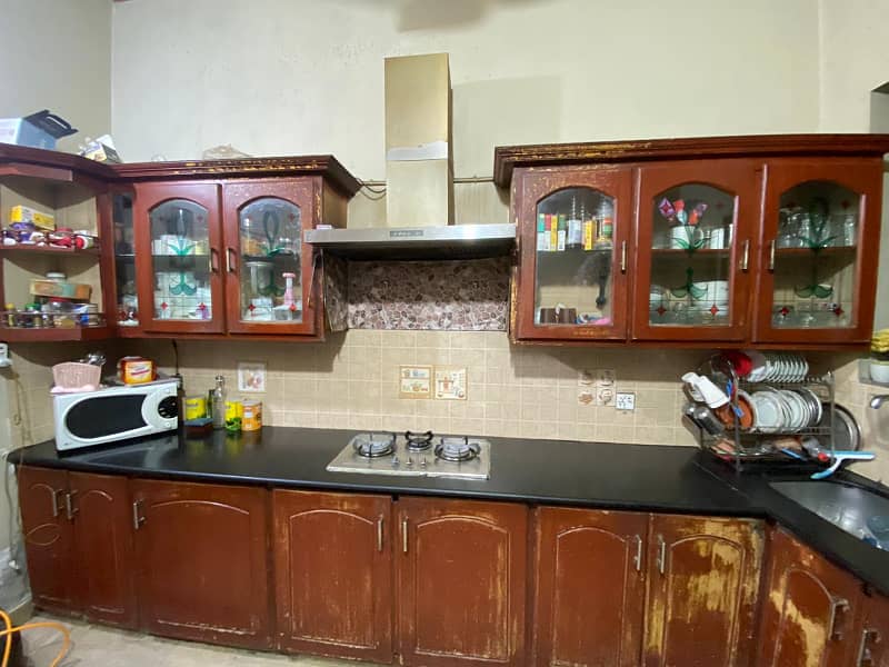 5 Marla Modern Used House Available For Sale in Walton Road, Lahore 4