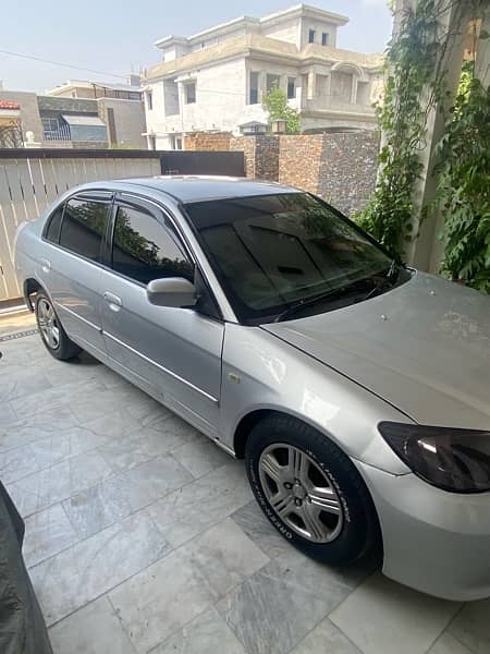 Honda Civic EXi 2004 1