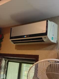 1 ton PEL AC. urgent sale.