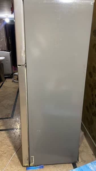 LG FRIDGE FOR SALE 1