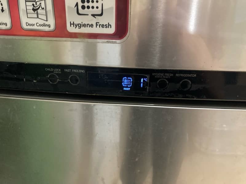 LG FRIDGE FOR SALE 9