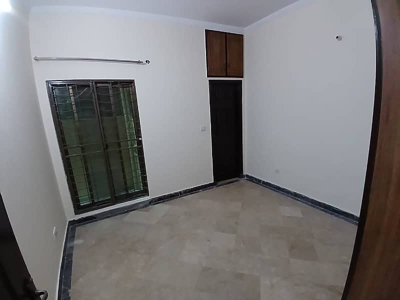 5 Marla Upper Portion Available For Rent 5