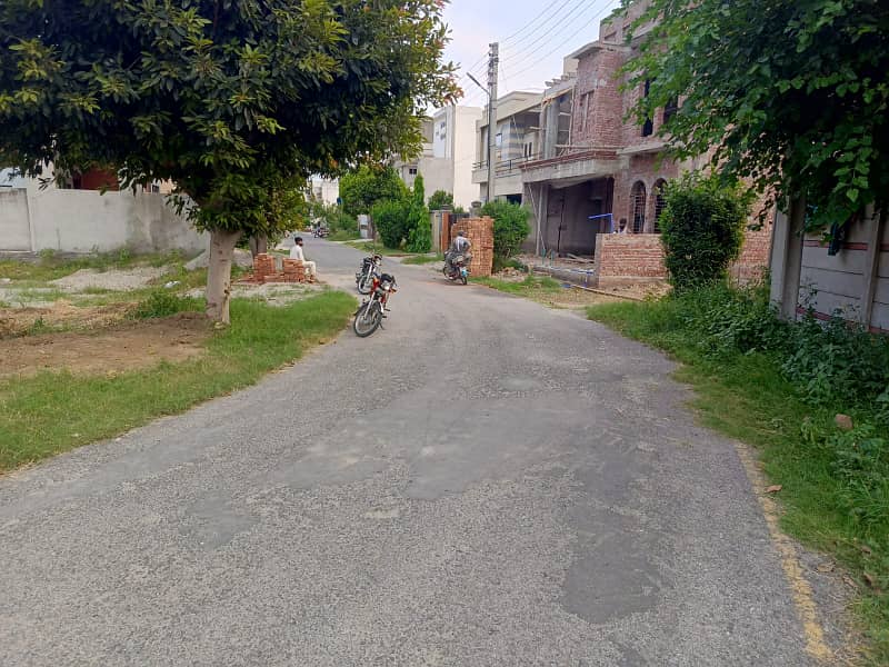 5 Marla Plot In FF Ext Block Is Available For Sale In Citi Housing Gujranwala 4