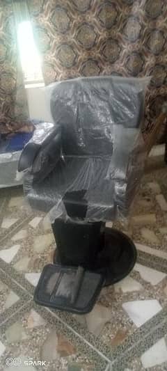Saloon Chair New Condition