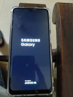 Samsung A04 3gb/32gb 9months