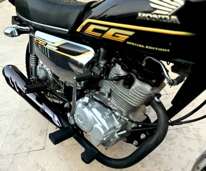 honda CG 125 special edition 3