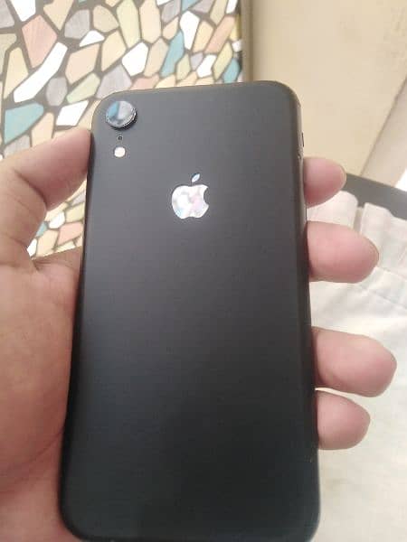 I phone xr non pta h water pack 64 gb 6 months sim time 1