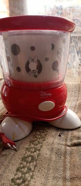 Disney elictric Ice cream maker with cmc powder 1kg and filiwars 5