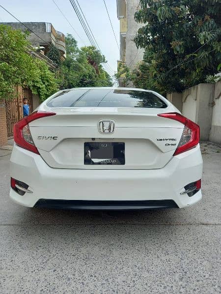 Honda Civic VTi Oriel Prosmatec 1.8 i-VTEC 2016 19