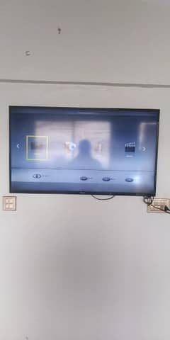 HAIER 42" LED