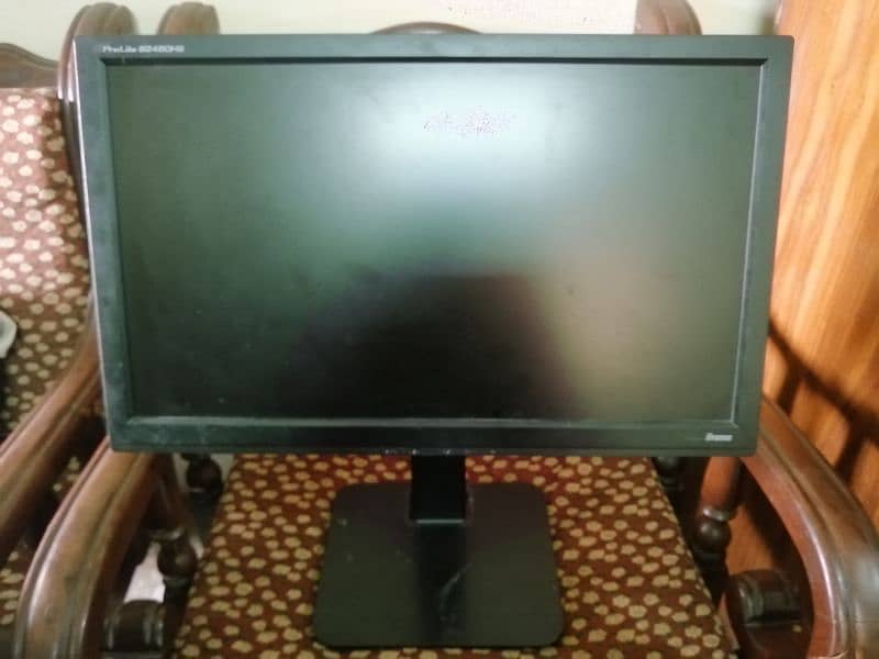 24 inch Full HD LED with 60hz display and HDMI 1