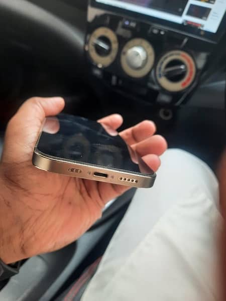iphone 12pro 256gb LLA pta Approved 2
