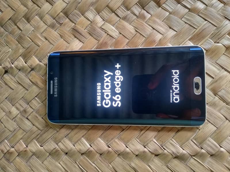Samsung galaxy s6 edge plus 4gb ram 32gb ok condition _03183573954. 1