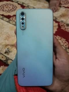 vivo s1