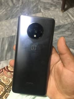 oneplus 7t  8gb 128gb (pta approved)