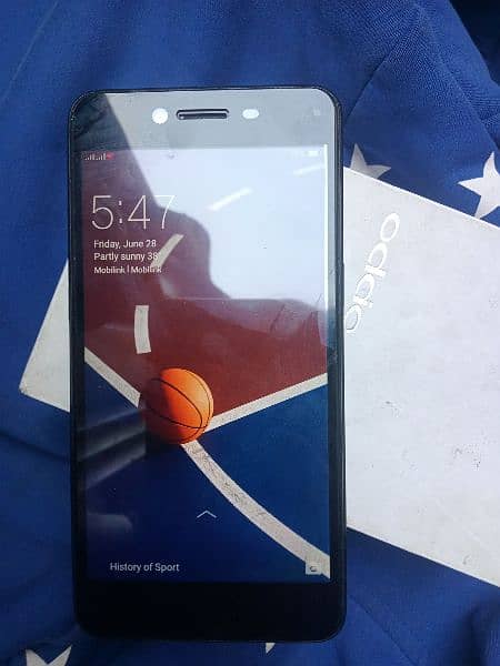 Oppo a37 2 GB ram 16GB memoryOppo a37 2 GB ram 16GB memory 1